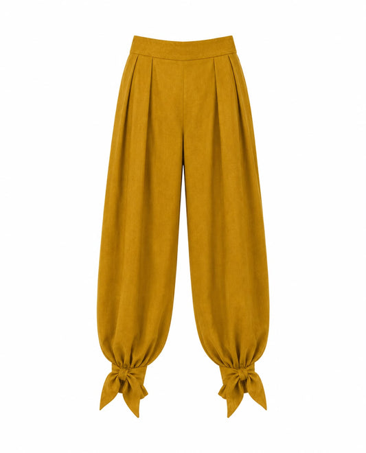 Evania Pant
